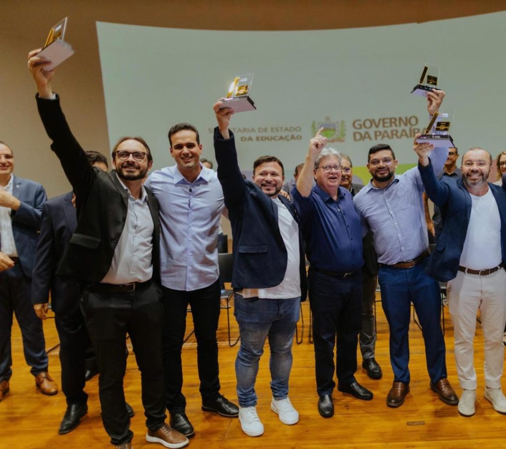 joao-destaca-pb-com-7o-maior-salario-inicial-do-pais-para-professores-da-rede-estadual