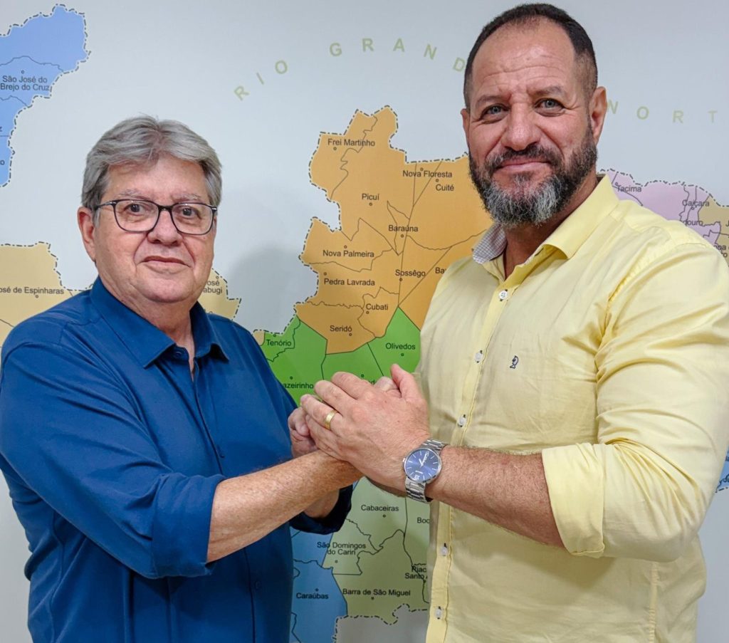vereador-wellington-cobra-anuncia-pre-candidatura-a-deputado-federal-pelo-psb-apos-dialogo-com-joao-azevedo