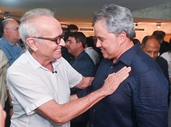 cicero-diz-que-apoiaria-efraim-em-eventual-2o-turno-caso-fique-fora-da-disputa