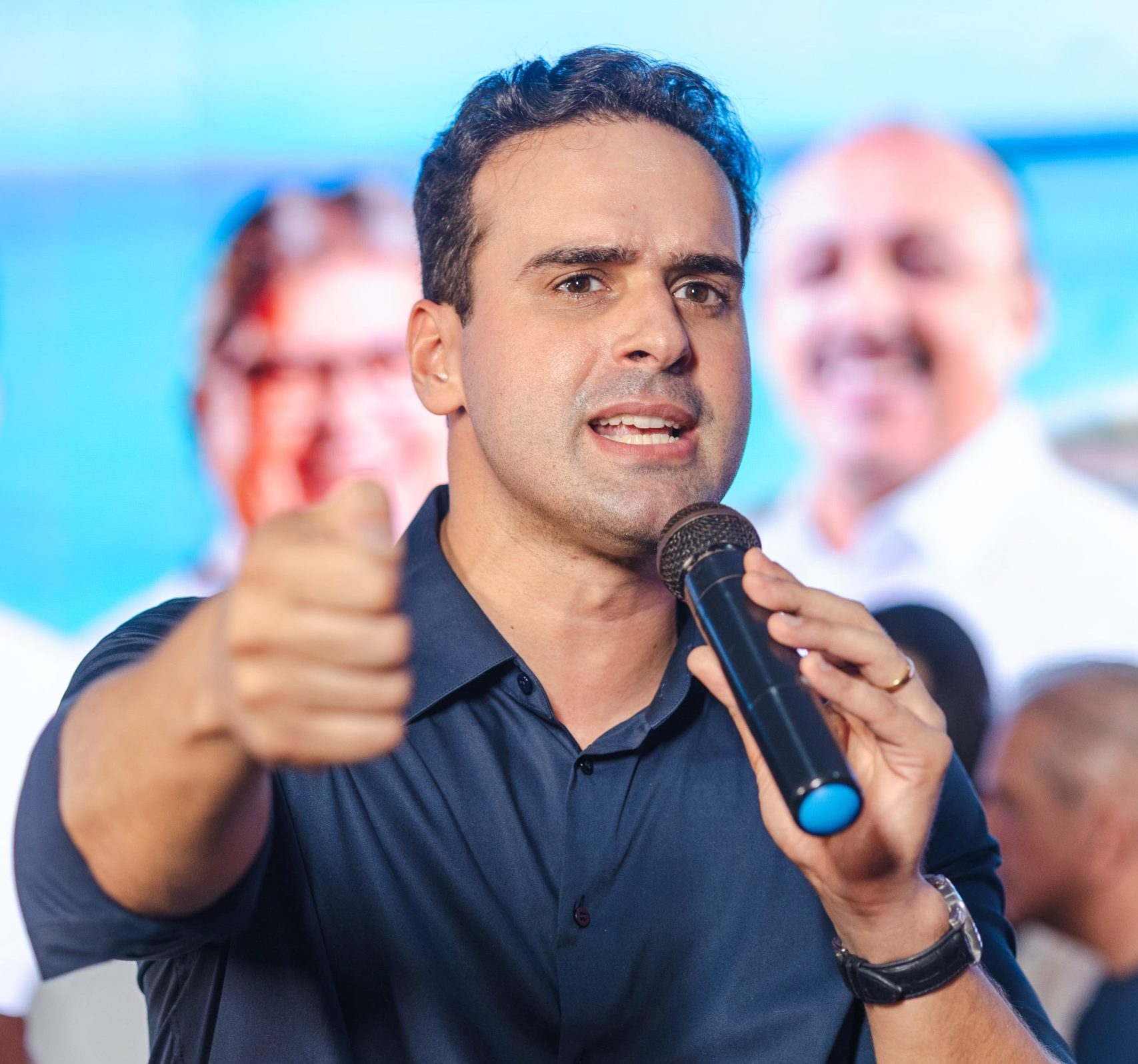 lucas-ribeiro-destaca-obras-e-investimentos-em-jp-durante-encontro-de-zezinho-botafogo