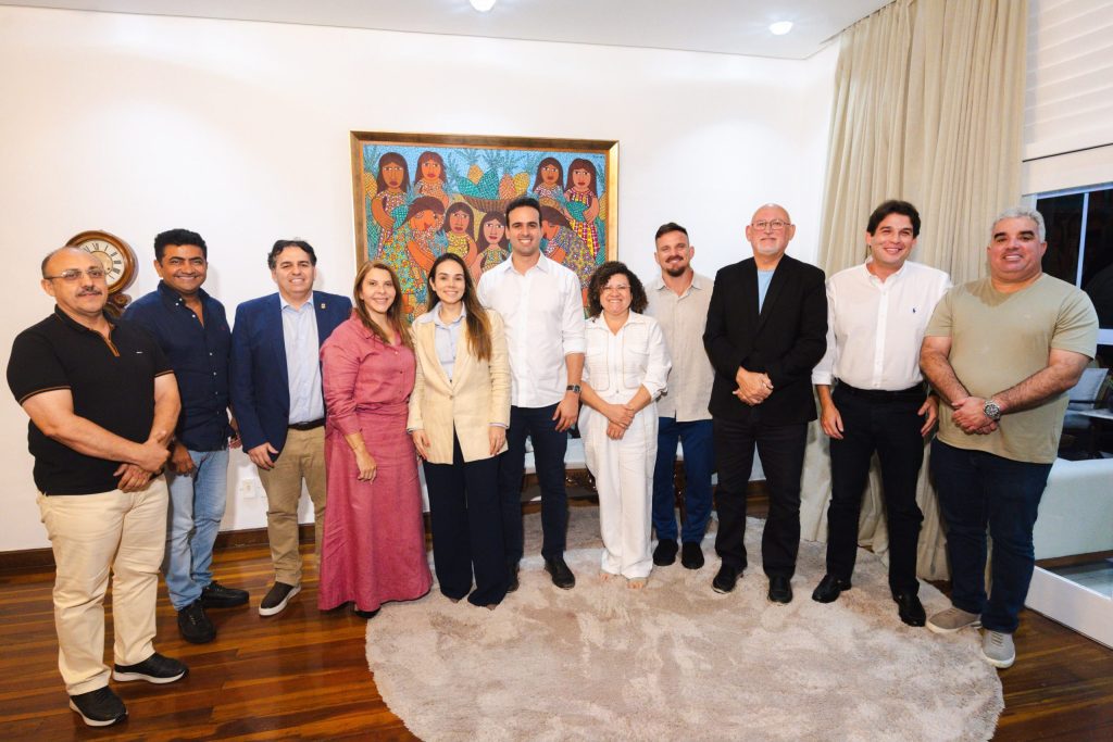 lucas-ribeiro-reune-vereadores-de-jp-e-reforca-base-para-as-eleicoes