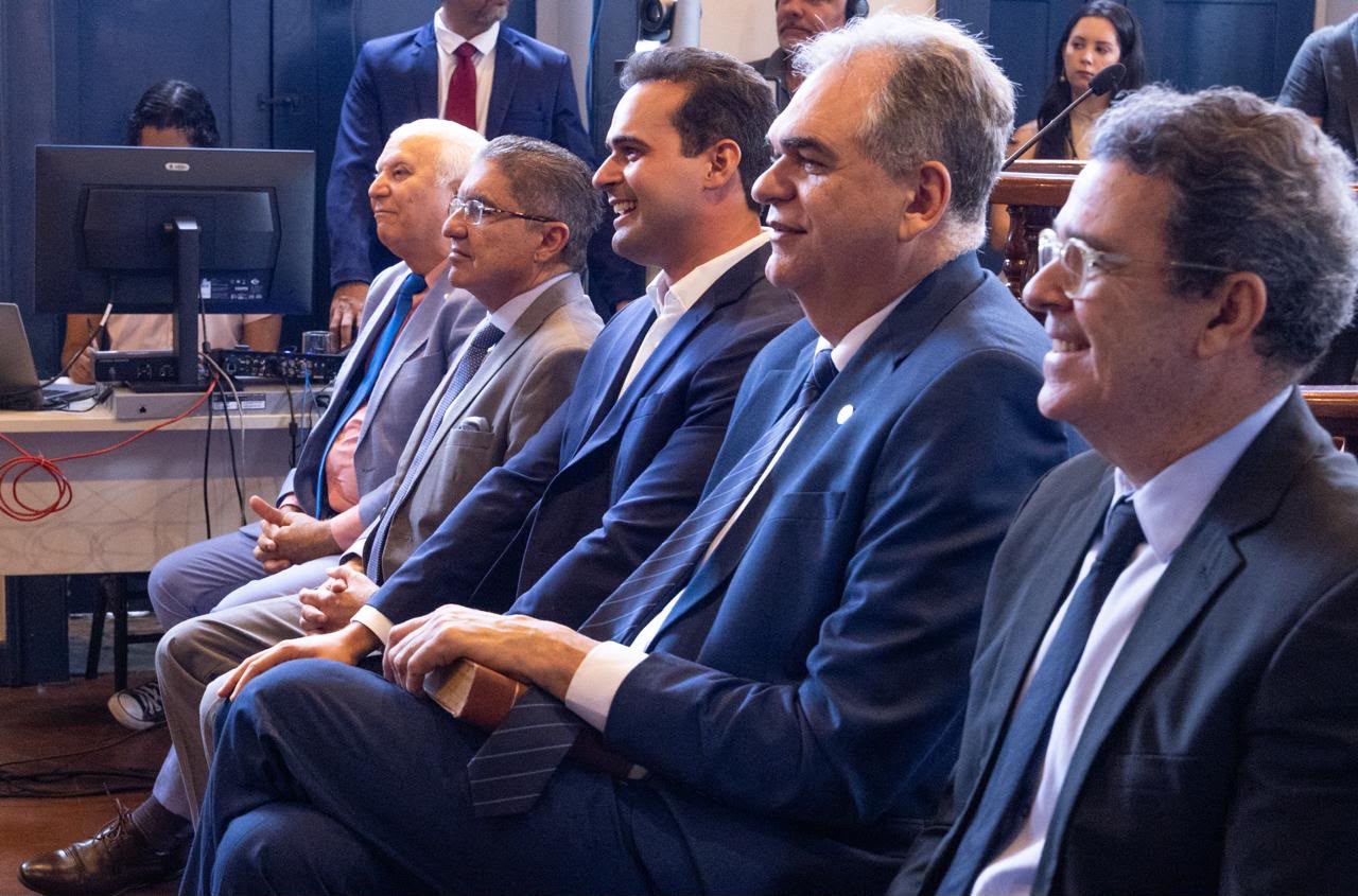 lucas-ribeiro-participa-de-sessao-especial-sobre-os-94-anos-da-justica-eleitoral-na-pb