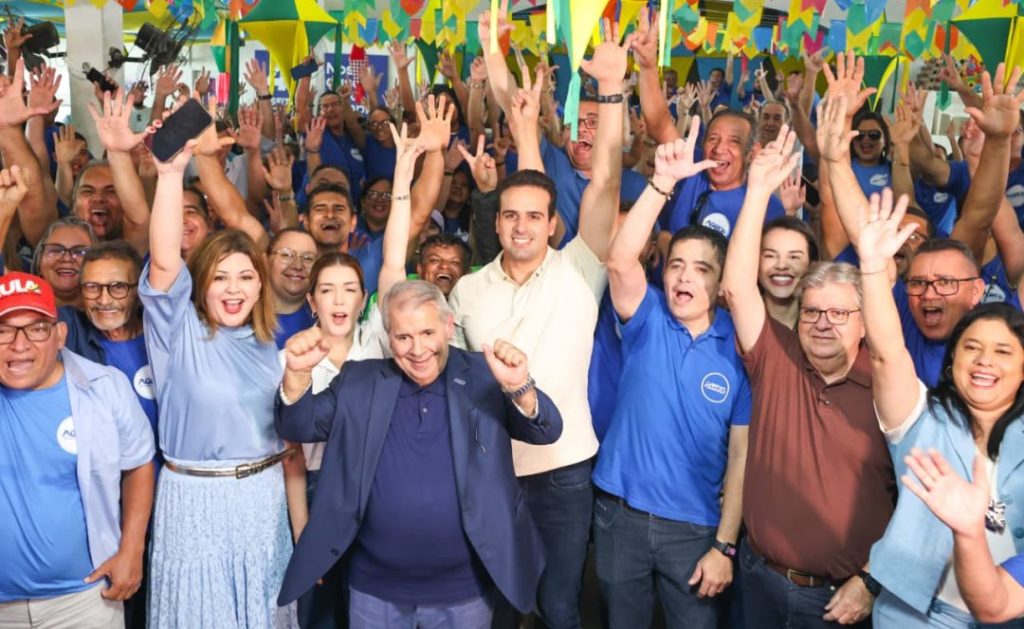 lucas-ribeiro-recebe-apoio-do-agir-durante-convencao-em-joao-pessoa
