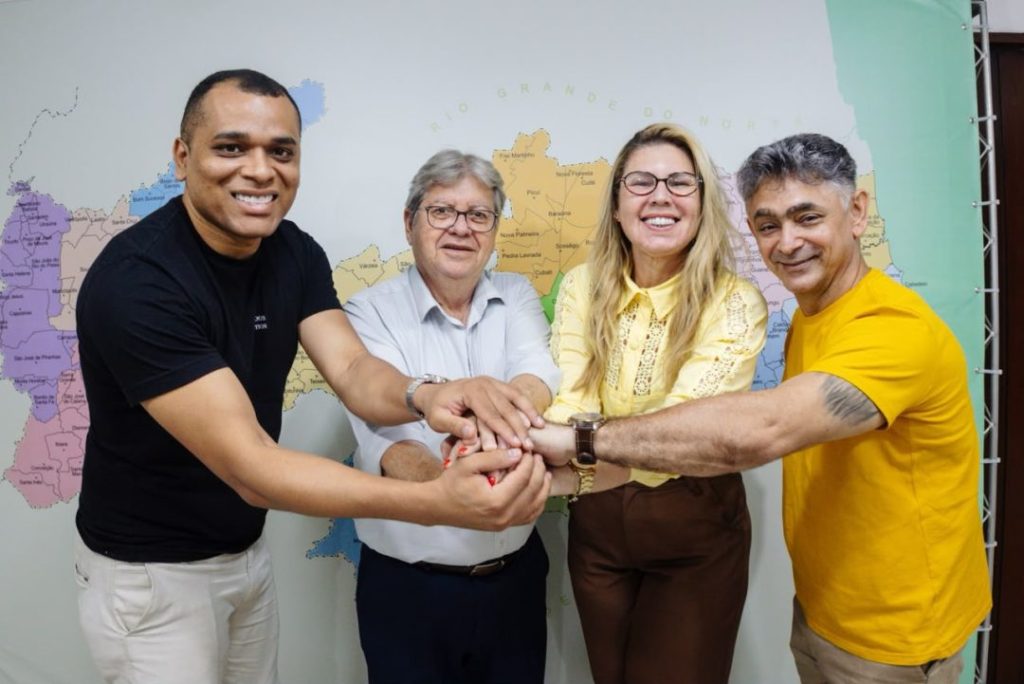 liderancas-de-bayeux,-sao-miguel-de-taipu-e-sobrado-reforcam-apoio-a-joao-azevedo