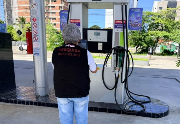 pesquisa-registra-queda-nos-menores-precos-da-gasolina-comum-e-do-alcool,-em-jp