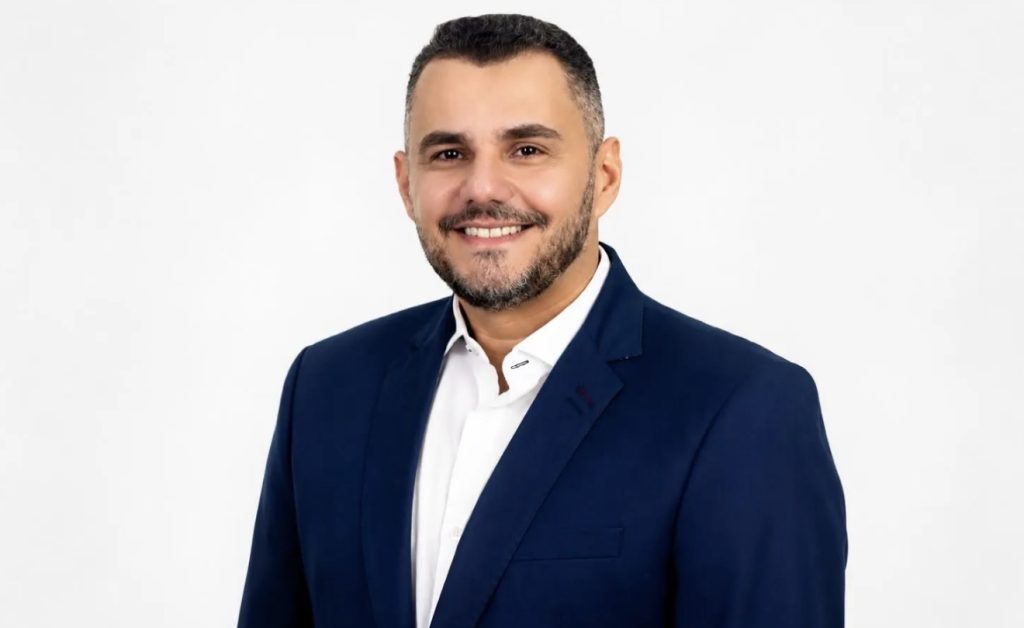 angelo-medeiros-e-novo-contratado-do-sistema-pop-e-reforca-o-meio-dia-paraiba