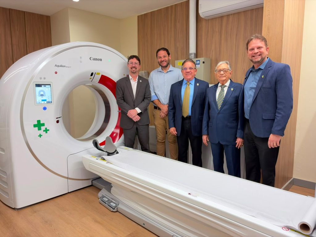 laureano-inaugura-novo-tomografo-e-memorial-em-alusao-aos-75-anos-da-fnl
