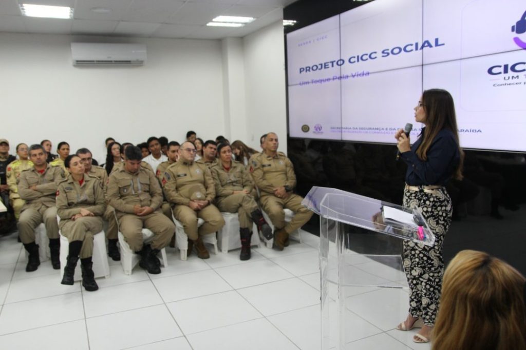 seguranca-da-pb-leva-prevencao-contra-a-violencia-domestica-a-estudantes