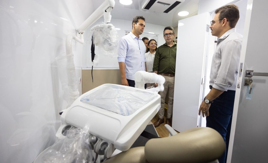 lucas-visita-policlinica-integrada-da-seguranca-publica-e-destaca-valorizacao-das-forcas-policiais