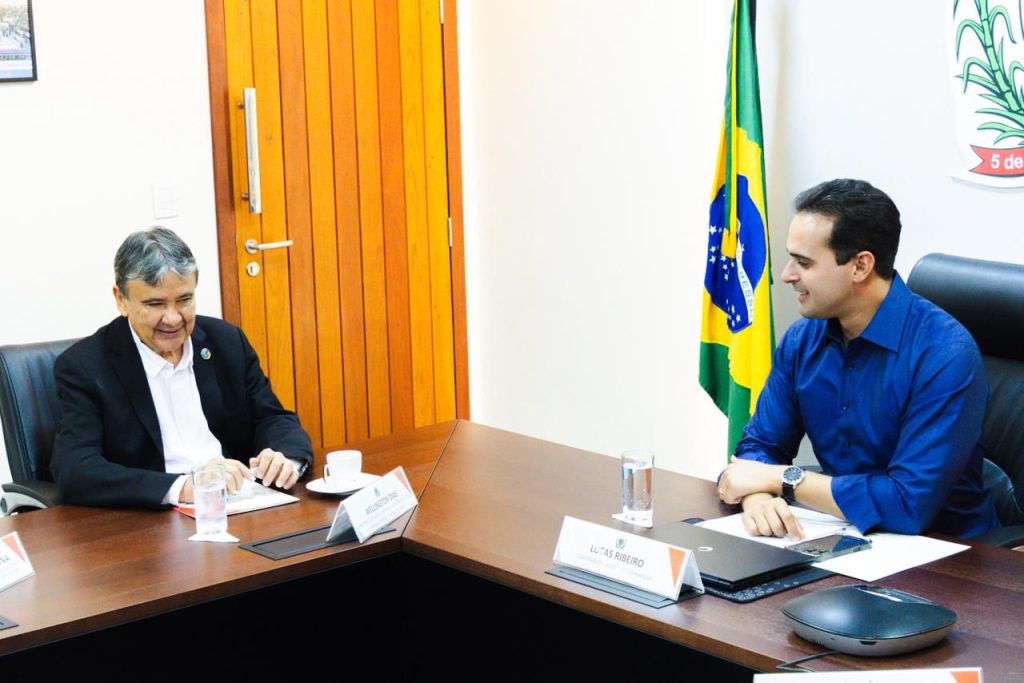 lucas-e-wellington-dias-alinham-acoes-para-fortalecer-producao-de-leite-de-cabra-em-po-na-pb