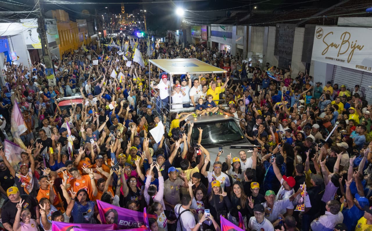 lucas-encerra-caravana-com-comicio-em-solanea-apos-passar-por-sete-cidades-e-mais-de-70-km