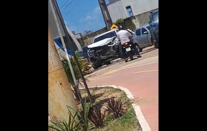 motorista-invade-linha-ferrea,-colide-com-vlt-e-culpa-maquinista-por-acidente-em-cabedelo