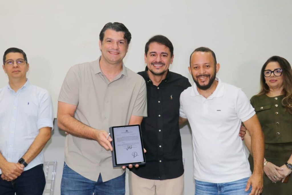 leo-convoca-mais-69-novos-profissionais-aprovados-no-concurso-da-saude