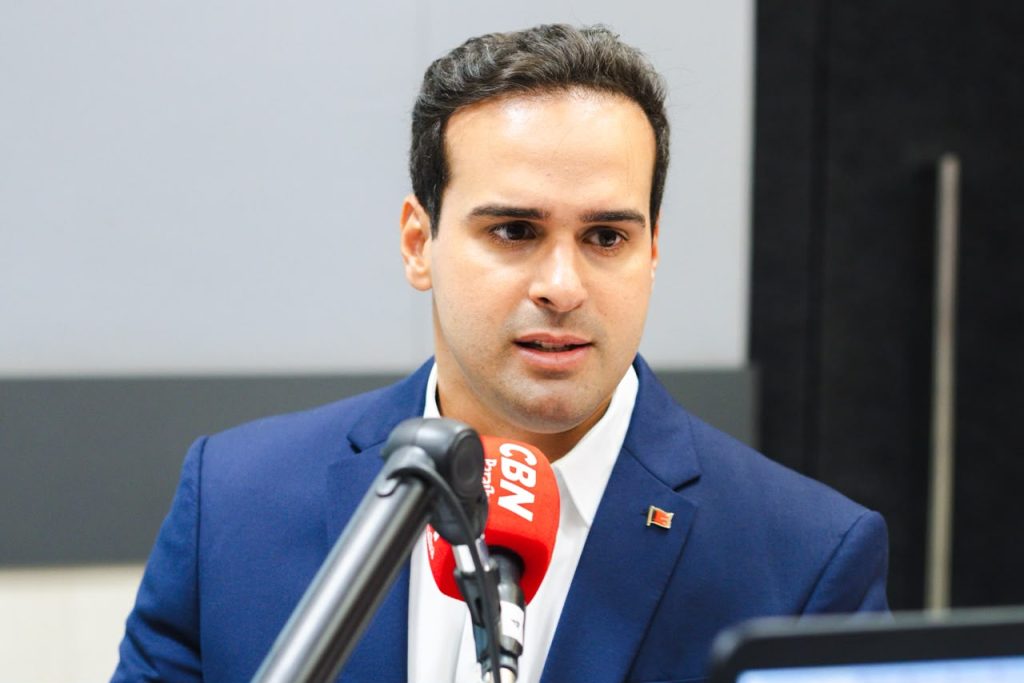 lucas-reforca-compromisso-com-seguranca-durante-caminhada-no-jardim-cidade-universitaria