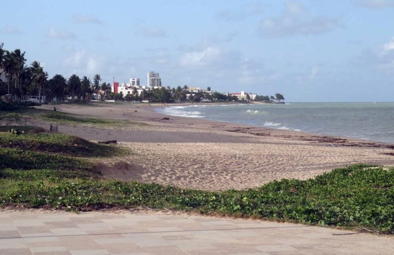 mppb-investiga-possivel-ocupacao-irregular-e-degradacao-na-praia-do-bessa,-em-jp