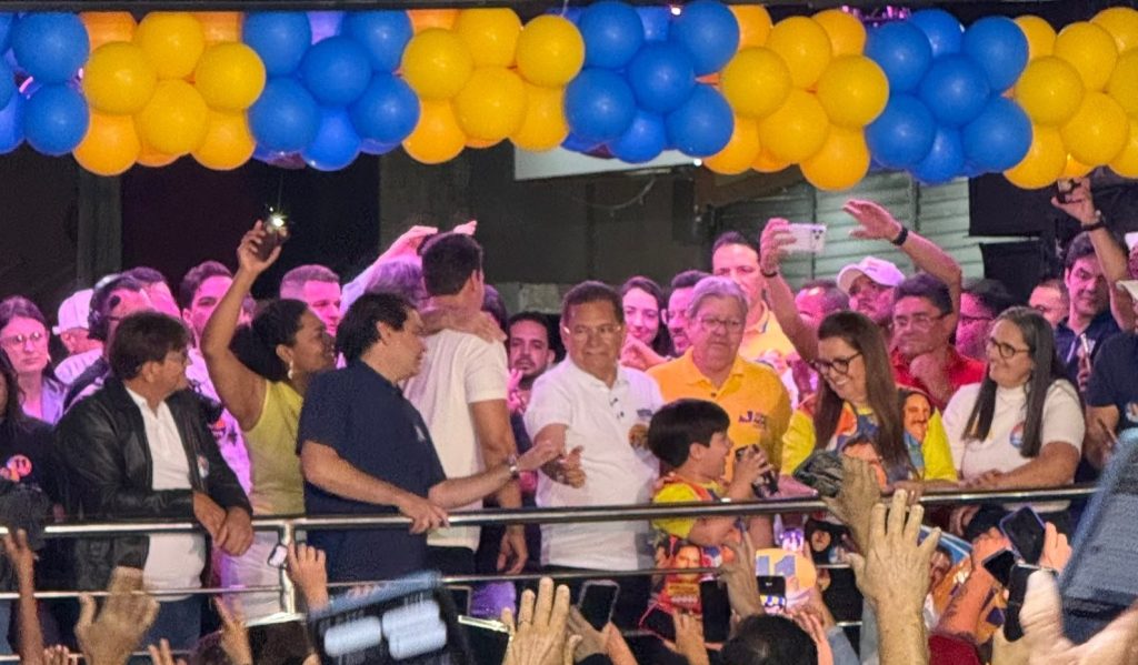 ouca:-adriano-galdino-preve-adesao-de-ate-20-prefeitos-a-candidatura-de-nabor