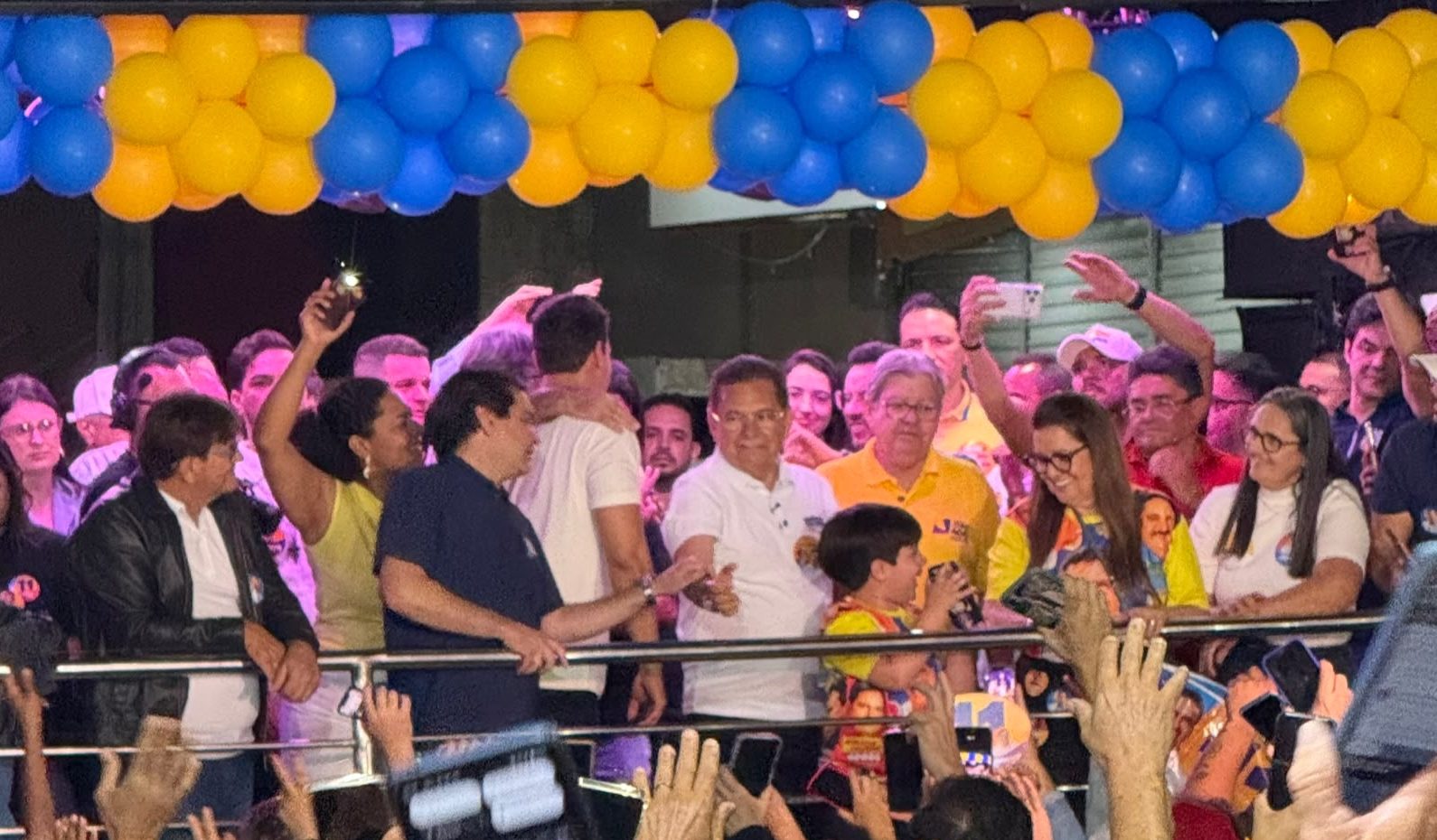 ouca:-adriano-galdino-preve-adesao-de-ate-20-prefeitos-a-candidatura-de-nabor