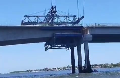 estrutura-metalica-se-desprende-e-causa-acidente-com-tres-trabalhadores-nas-obras-da-ponte-do-futuro