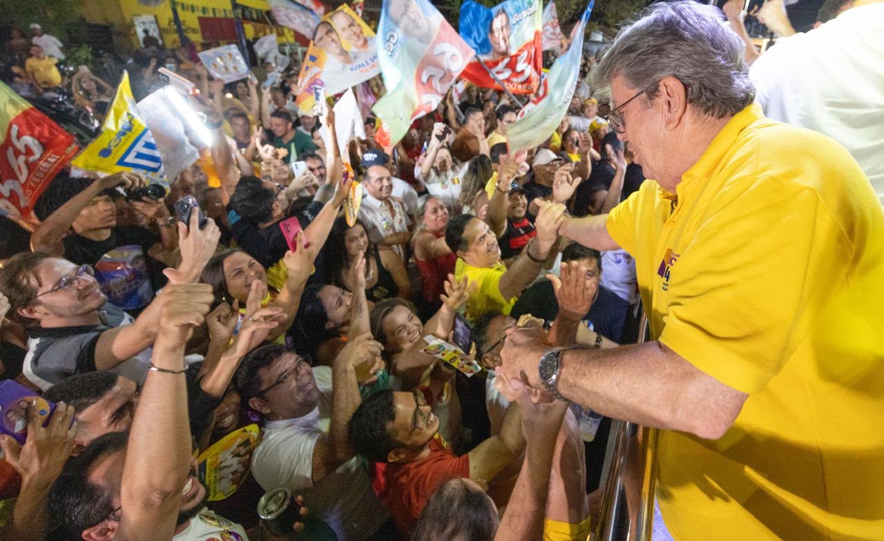 em-catole-do-rocha,-joao-destaca-r$-540-milhoes-em-investimentos-e-garante-atuacao-pelo-crescimento-da-pb-no-senado