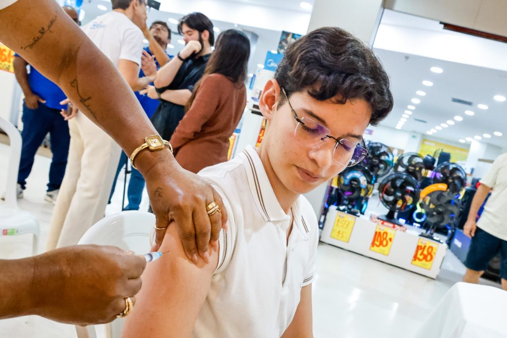 ‘setembro-em-flor’-mobiliza-contra-o-hpv-e-amplia-cobertura-vacinal-em-jp