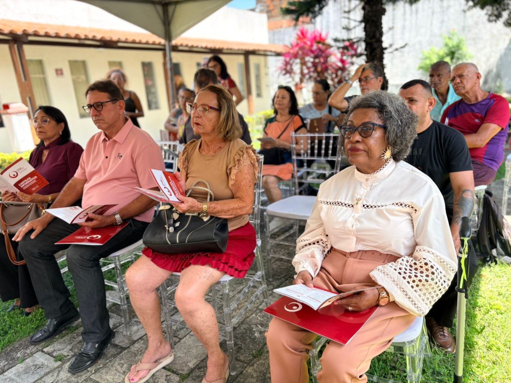 pmjp-entrega-portarias-a-servidores-e-acompanhantes-do-projeto-‘aposentadoria-arretada’