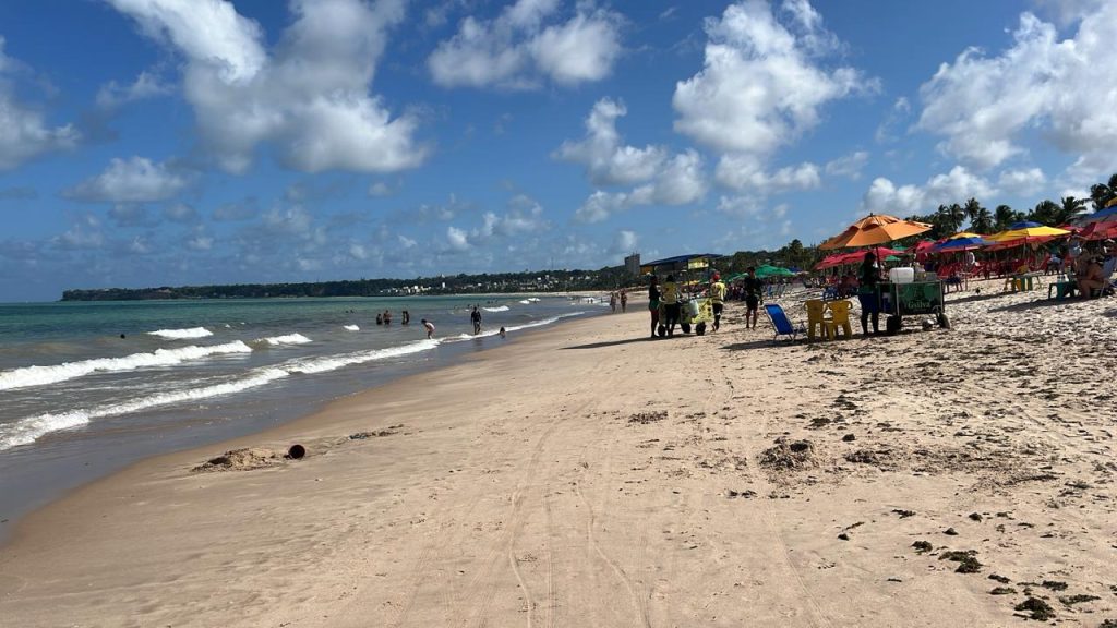 cinco-trechos-de-praias-estao-improprios-para-banho-na-paraiba;-confira