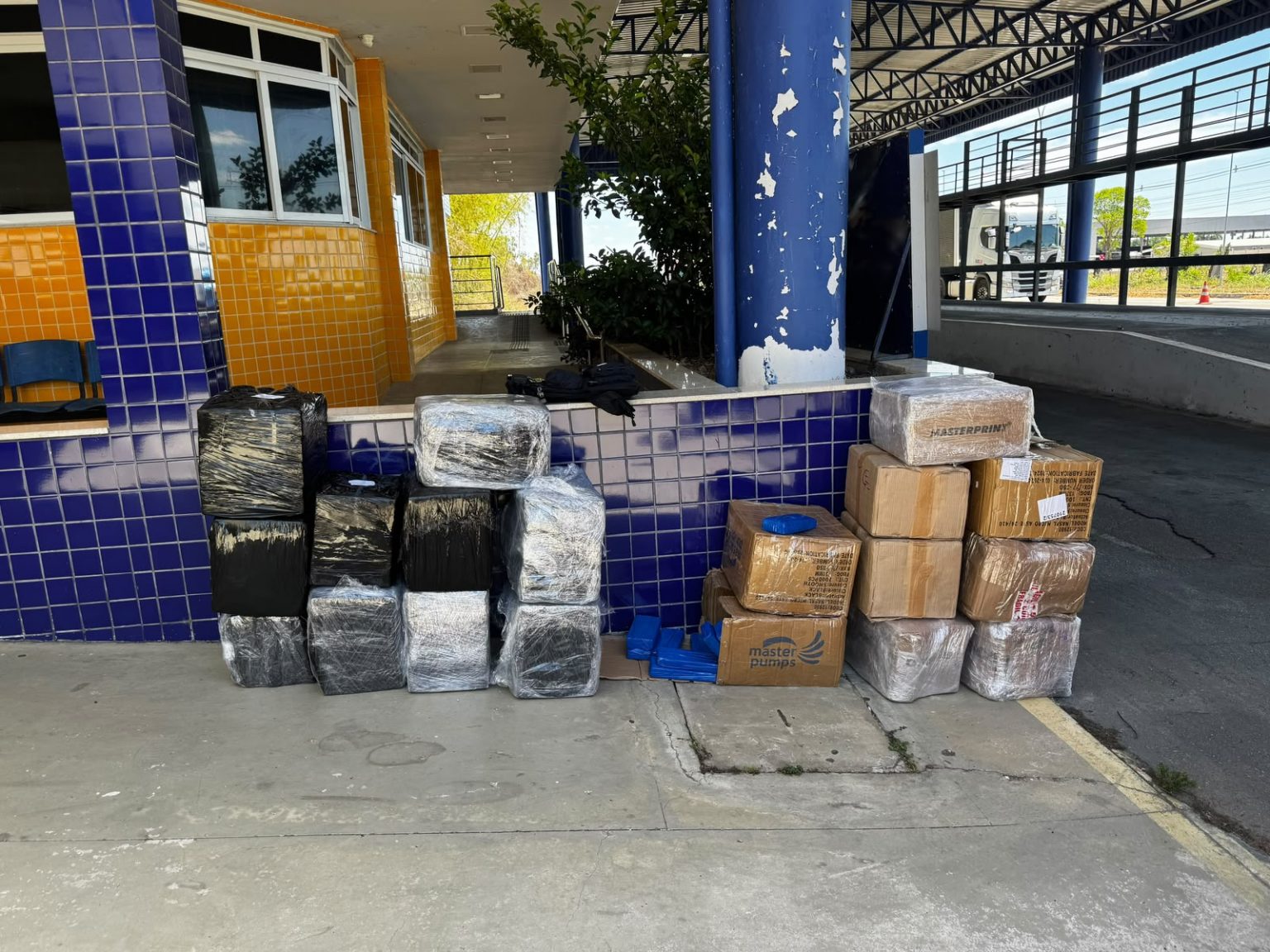 caminhoneiro-e-preso-suspeito-de-usar-transportadora-para-‘abastecer’-o-trafico,-na-pb