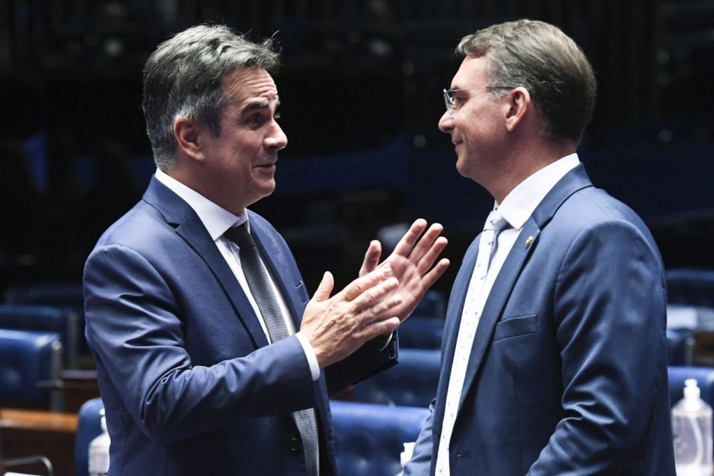 pp-e-uniao-brasil-anunciam-apoio-a-flavio-bolsonaro-no-2o-turno