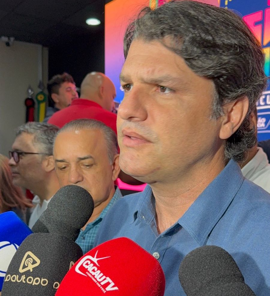 leo-bezerra-anuncia-programacao-de-natal,-reveillon-e-forro-verao-2027-nesta-quinta 